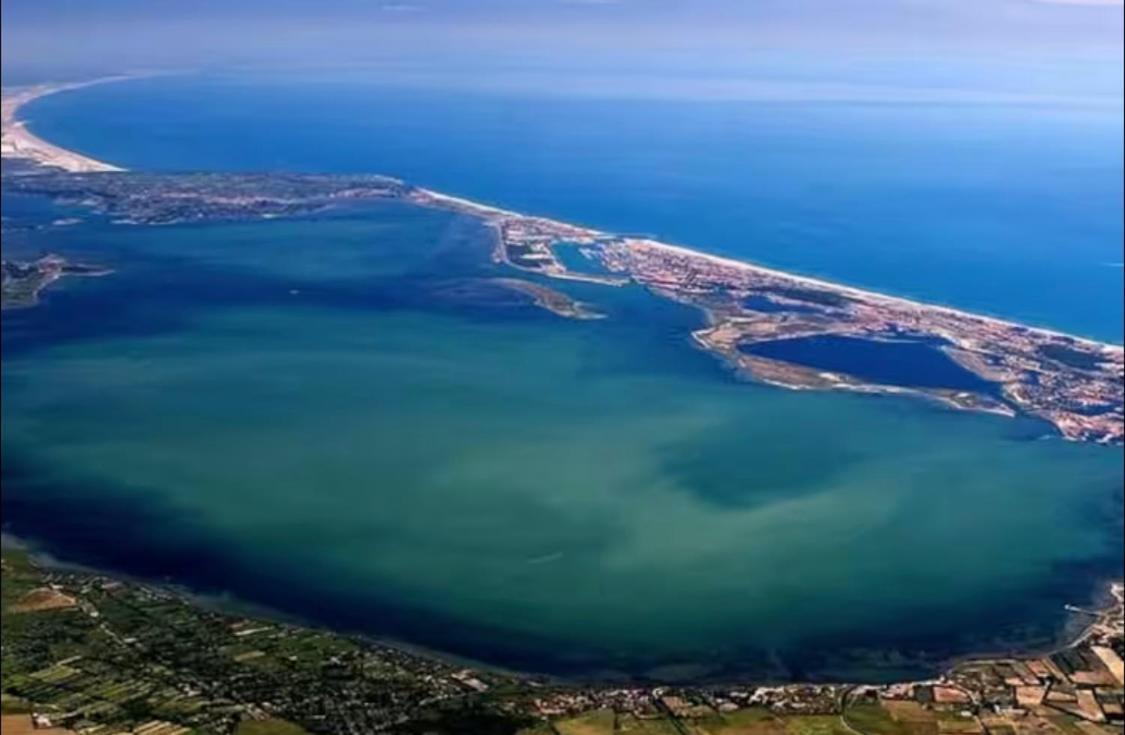 Belle Marina En Bord D'Etang Villa Le Barcarès Buitenkant foto